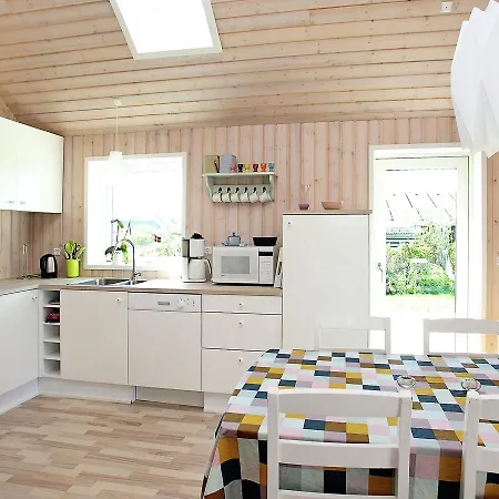 펜션 Two-bedroom Holiday In 28